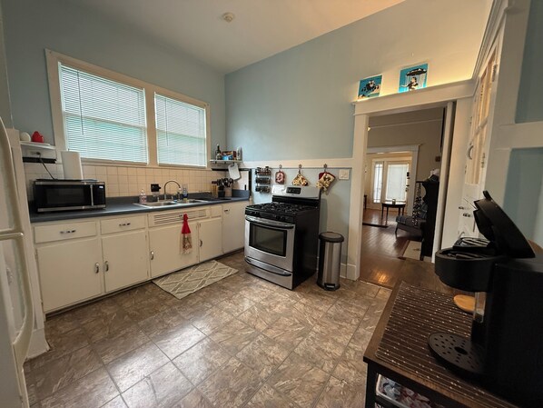 Microwave, stovetop