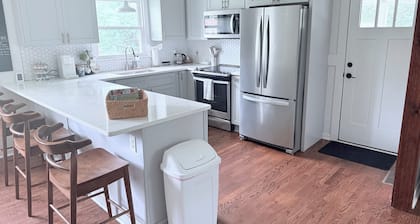 Quiet Getaway in Wimington, NC near golf course and beach