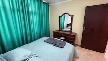 5 quartos, Wi-Fi, roupa de cama