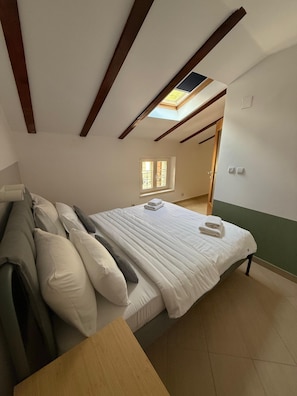 Apartamento, 1 habitación | 1 dormitorio, tabla de planchar con plancha, wifi gratis