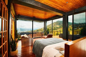 4 chambres, fer et planche à repasser, draps fournis