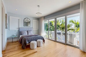 5 chambres, fer et planche à repasser, accès Internet, draps fournis