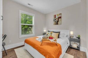 Desk, iron/ironing board, free WiFi, bed sheets