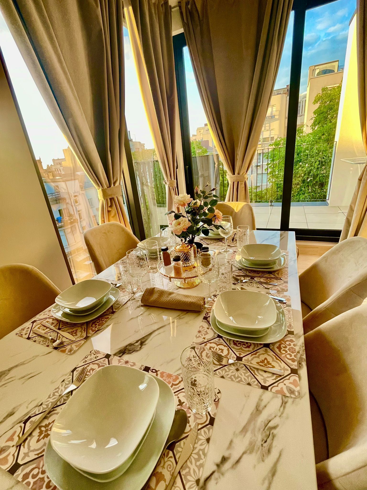 Căn hộ Deluxe, quang cảnh thành phố | Phòng ăn