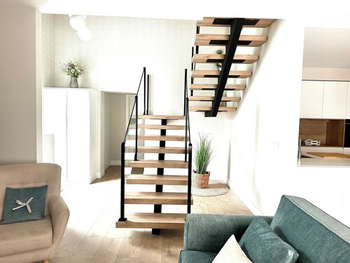 A dream vacation home, where the city and relaxation meet".