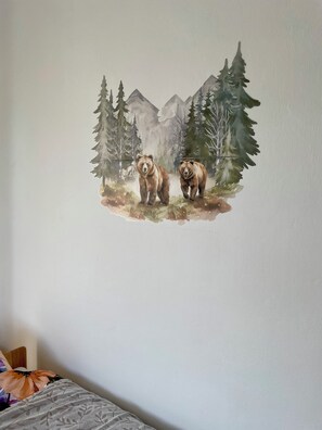 2 soverom, strykejern/-brett, reiseseng for barn og wi-fi