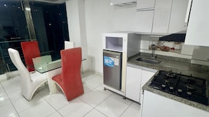 Sınıflandırılmamış resim, 91 üzerinden 4, düğme