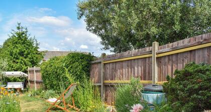 2 bedroom accommodation in East Cowes
