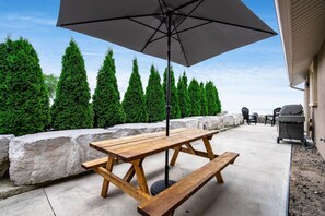 屋外ダイニングエリア