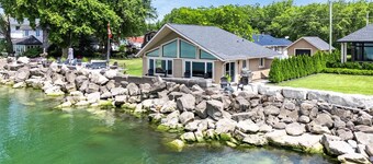 Lake Bliss Cottage on the Lake