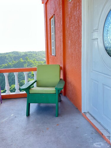 Basic Jealous Mountain One Bedroom Apartment