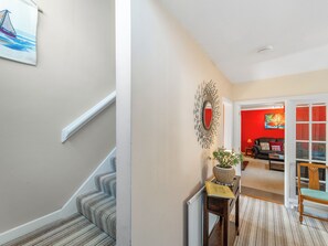 Interior - 3 bedroom accommodation in Stirling (Stirling)