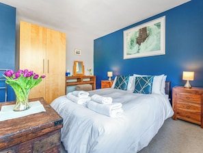 3 bedrooms, free WiFi, bed sheets