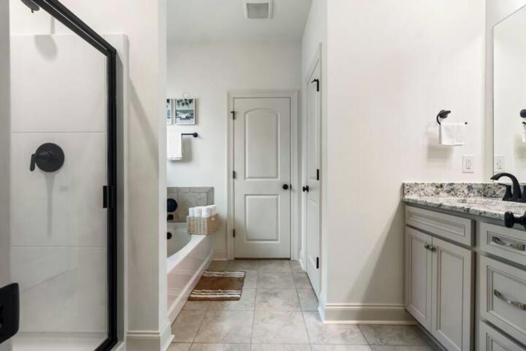 Shower, towels, toilet paper