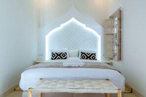6 habitaciones, tabla de planchar con plancha y wifi gratis