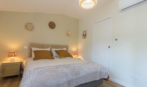 2 bedrooms, free WiFi