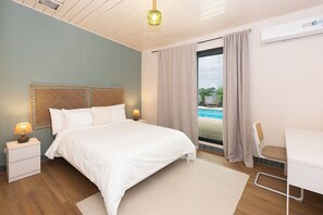 8 bedrooms, desk, iron/ironing board, WiFi