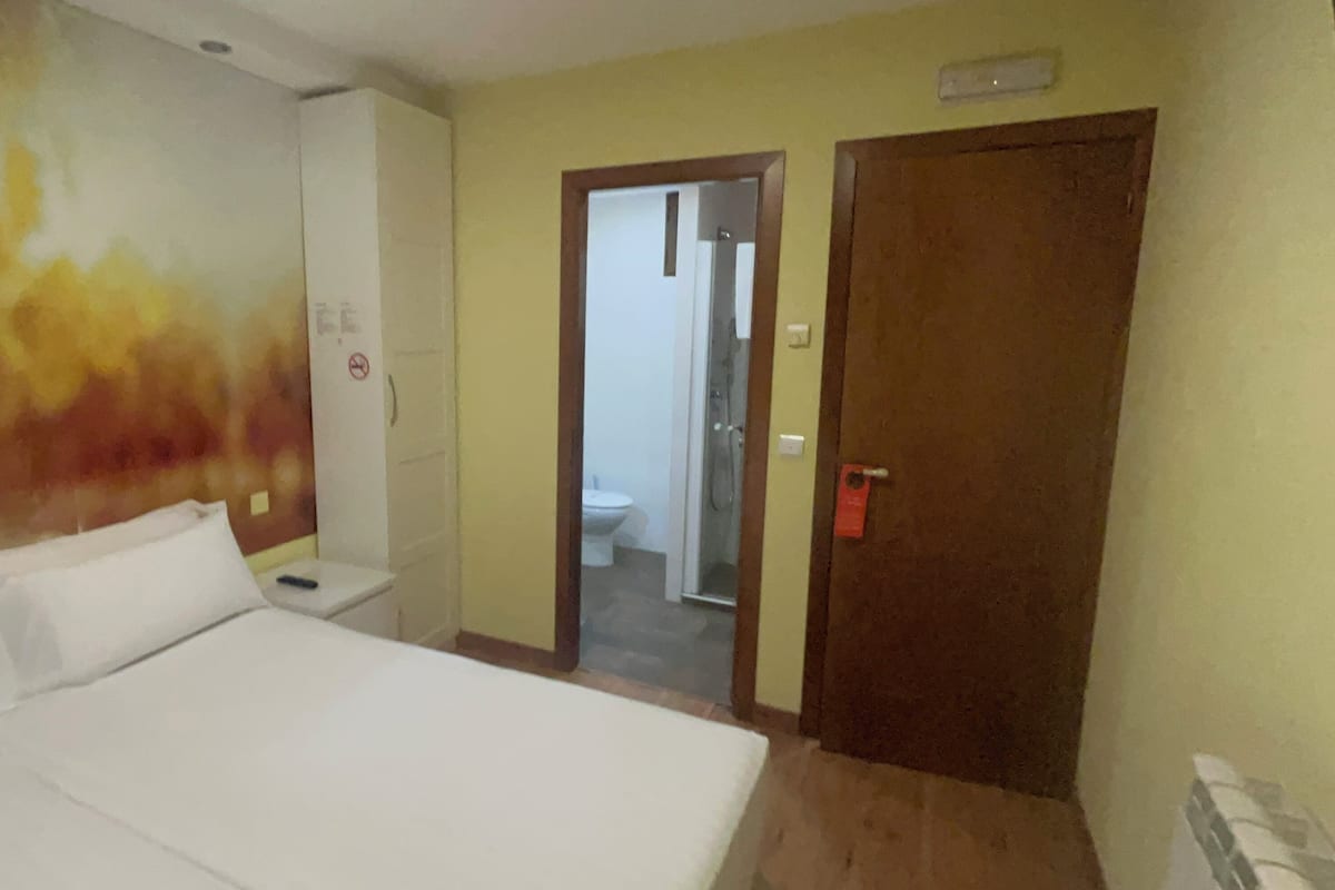 Panoramic Double or Twin Room, Balcony, Beach View | 1 bedroom, individually decorated, individually furnished, desk