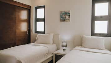 2 slaapkamers, reisbedje, gratis wifi, beddengoed