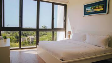 2 habitaciones, cuna de viaje, wifi gratis y ropa de cama