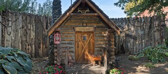 Historic 1915 Wine Country Home: 3 Queens, 2 Twins, WiFi & AC, 23 Acres