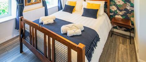 4 Schlafzimmer, kostenloses WLAN, Bettwäsche