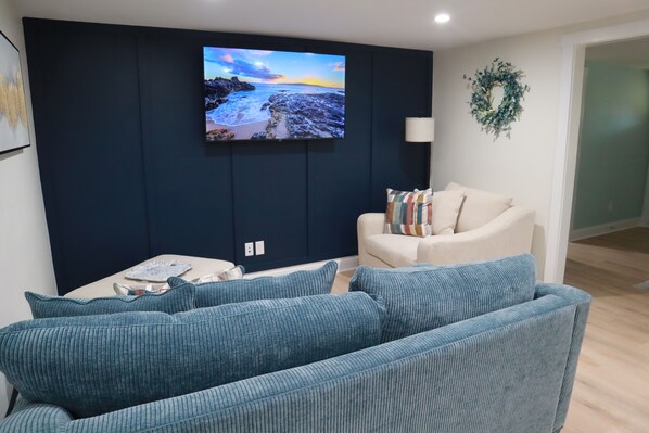 Smart TV, books