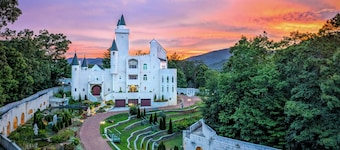 Uhuburg Castle