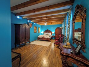 Classic Double Room | Free WiFi