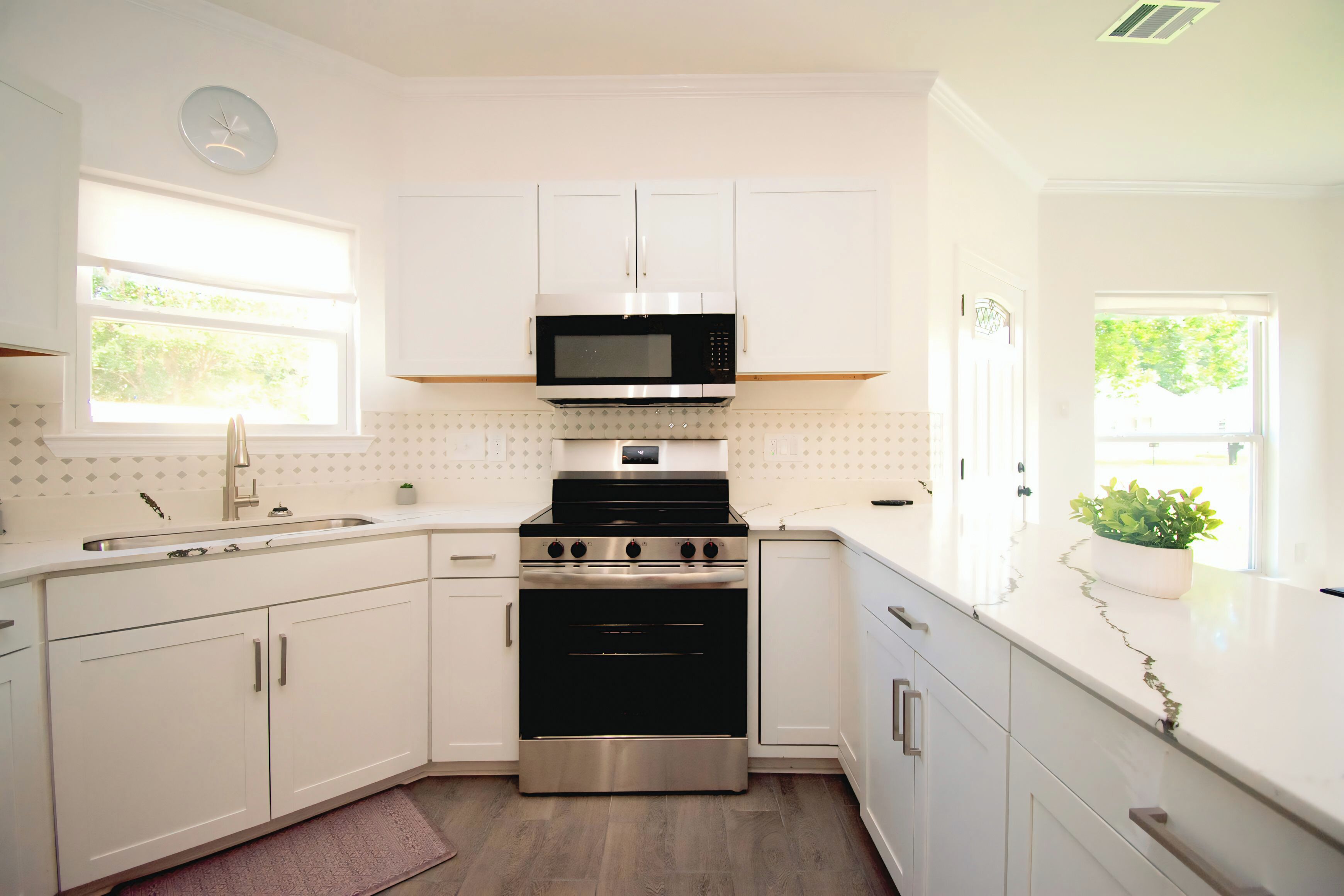 Microwave, oven, stovetop, dishwasher