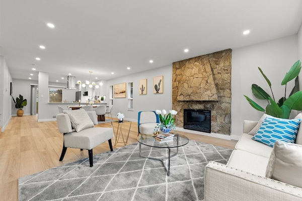 Comfort Suite, 3 Bedrooms, Garden View | Living area