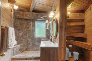 Dusche, Handtücher, Seife, Toilettenpapier