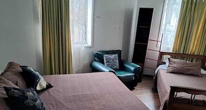 HOSTAL PUERTO LOUNGE