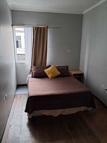 Wifi gratis y ropa de cama