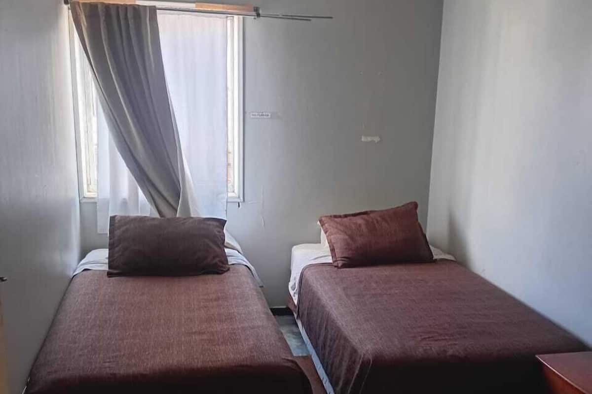 Classic-Doppelzimmer, Stadtblick | Kostenloses WLAN, Bettwäsche