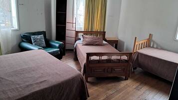 Wifi gratis y ropa de cama