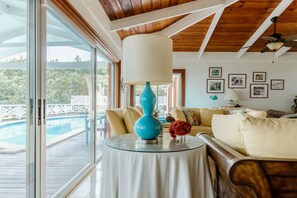 Interior - Shoys Beach House - 5 bedroom villa on the Beach! (Christiansted)