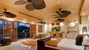 6 bedrooms, iron/ironing board, WiFi, bed sheets