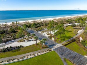 Beach nearby - #1 Beach in USA! Le Bleu Bebe in Port St Joe! 5BR Coastal Gem•Golf Cart•Game Rm (Port St. Joe)