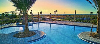 Le Bleu Bebe • Sleeps 15•Golf Cart•Pool•Game Room