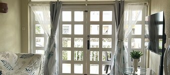 A condo Oasis up the hill from Miami Beach!