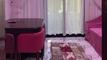 1 sovrum, strykjärn/strykbräda, wi-fi och sängkläder