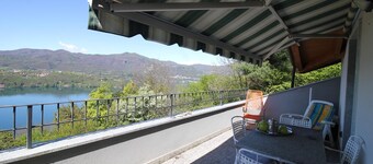 Sale & Pepe Lake Orta view, lake view and relaxation to enjoy unforgettable moments