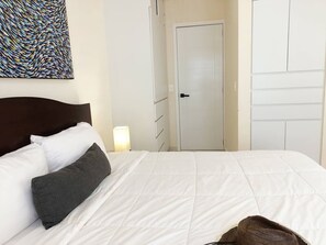 2 bedrooms, iron/ironing board, WiFi, wheelchair access