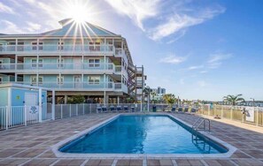 Unclassified image, 2 of 34, button