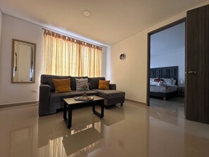 Comfort Apartment, Park View | Laptop workspace, free WiFi