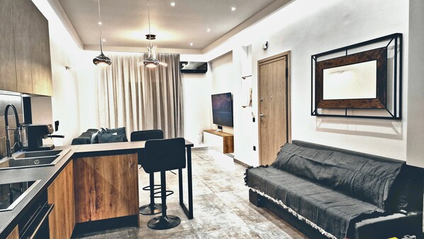 Smart-TV, Kamin, Computerbildschirme