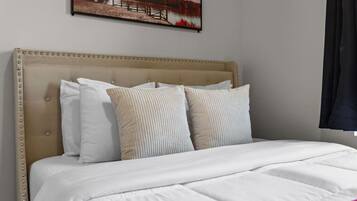 2 bedrooms, desk, iron/ironing board, free WiFi