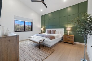 7 Schlafzimmer, BĂŒgeleisen/BĂŒgelbrett, Reisekinderbett, kostenloses WLAN