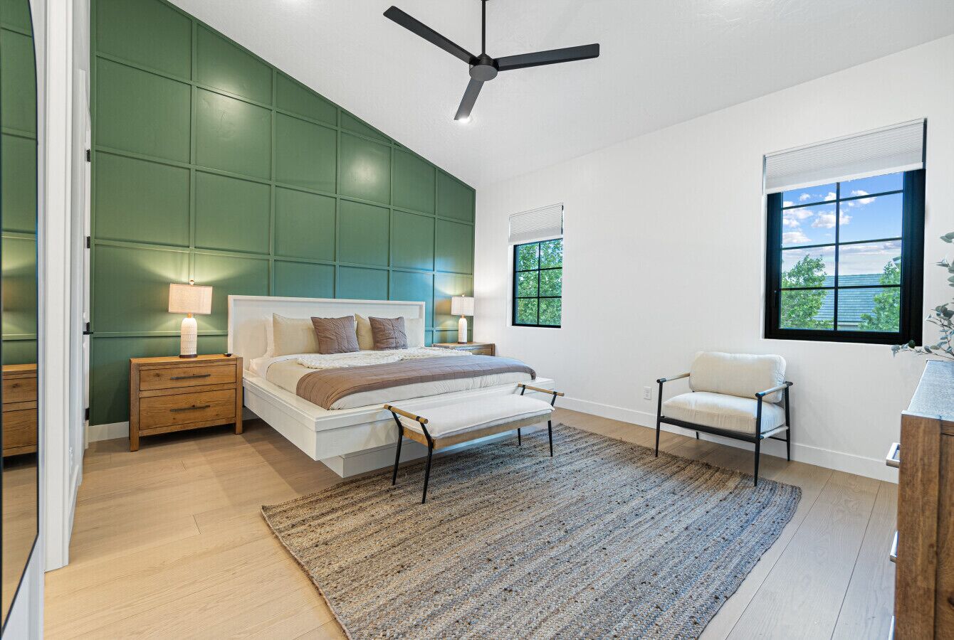 7 bedrooms, iron/ironing board, travel crib, free WiFi